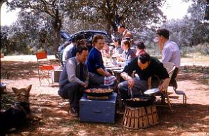 SCENES DE VIE A PAQUES  (12)